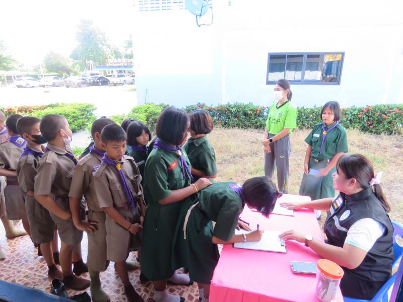 1. ส่งเสริมการอ่าน ห้องสมุดเคลื่อนที่ โรงเรียนวัดสว่างอารมณ์