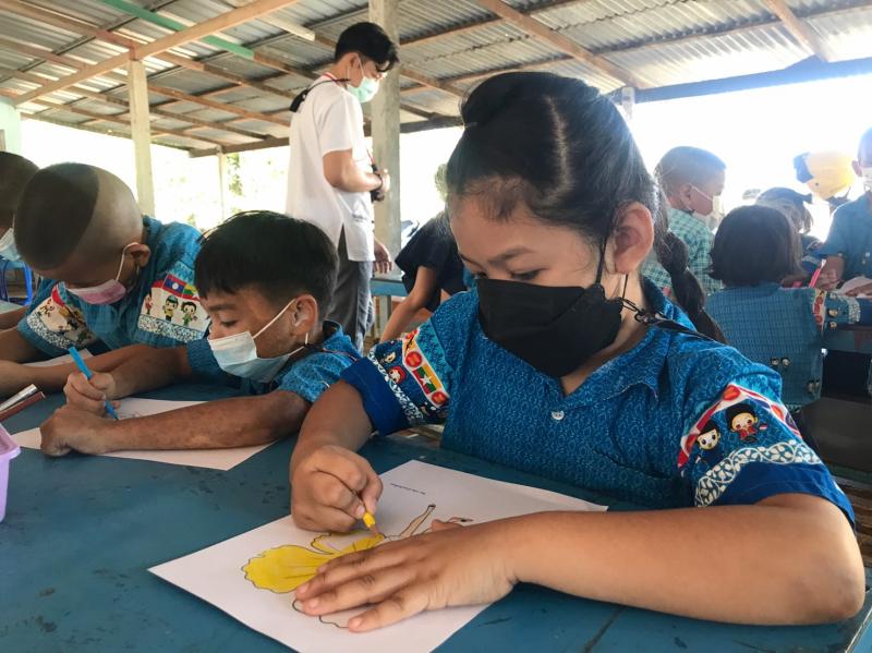 11. ห้องสมุดประชาชนอำเภอปางศิลาทองเคลื่อนที่โรงเรียนบ้านคลองขุด