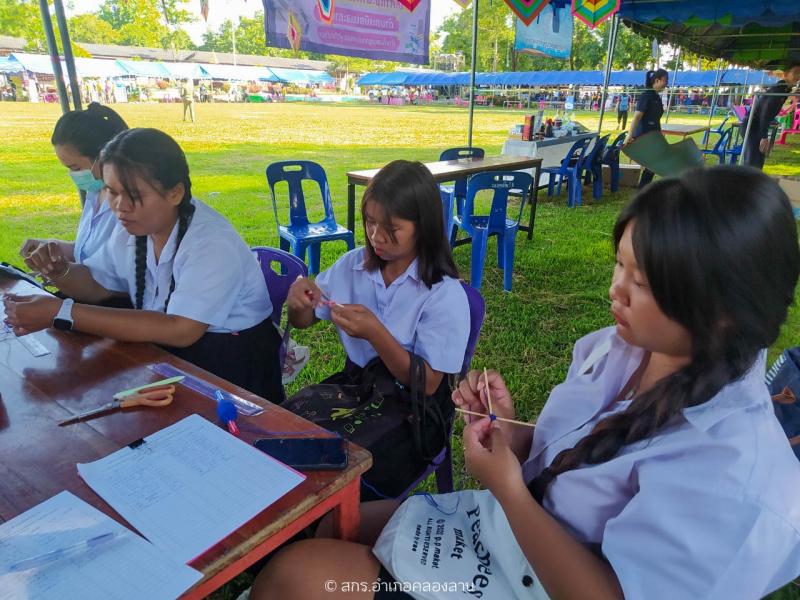 25. หน่วยแพทย์เคลื่อนที่ พอ.สว.และหน่วยบำบัดทุกข์ บำรุงสุข สร้างรอยยิ้มให้ประชาชน