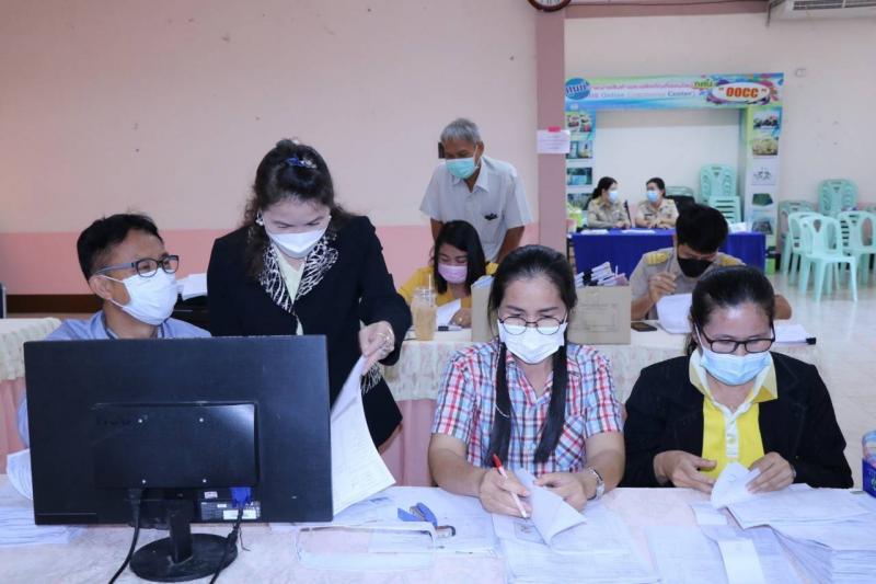 2. เข้าร่วมโครงการประชุมเชิงปฏิบัติการตรวจสอบความถูกต้องการจัดทำข้อมูลผลการเรียนเฉลี่ยและค่าตำแหน่งเปอร์เซ็นต์ไทล์และการตรวจไขว้ (GPAX) ของสถานศึกษา ภาคเรียนที่ 2 ปีการศึกษา 2564 