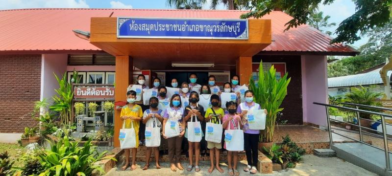 12. โครงการพัฒนาห้องสมุดประชาชนเคลื่อนที่ (สำหรับชาวตลาด)