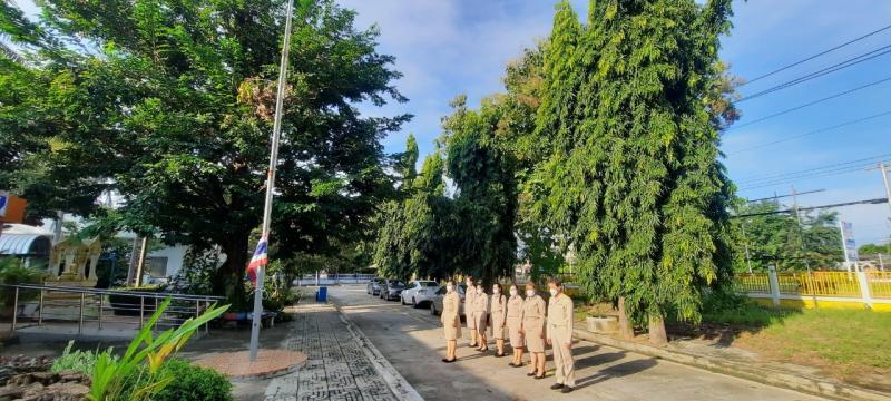 4. วันพระราชทานธงชาติไทย (Thai National Flag Day) 