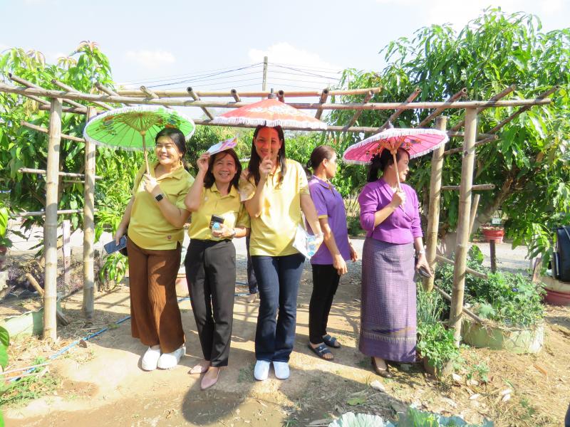 9. โครงการศึกษาดูงานสถานศึกษาพอเพียงศูนย์เรียนรู้ตามหลักปรัชญาของเศรษฐกิจพอเพียง