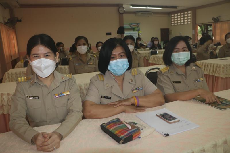 8. เข้าร่วมโครงการประชุมเชิงปฏิบัติการการดำเนินงานประกันคุณภาพภายในของสถานศึกษา