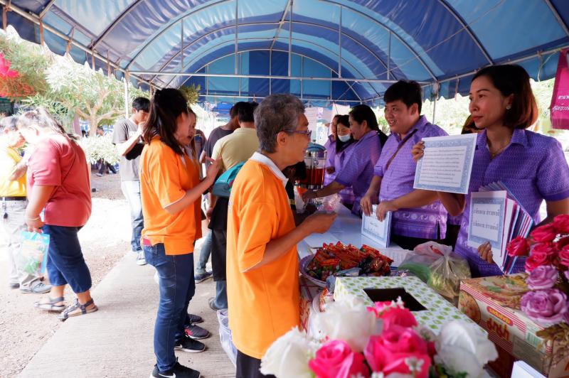 4. โครงการ หน่วยบำบัดทุกข์ บำรุงสุข สร้างรอยยิ้มให้ประชาชน จังหวัดกำแพงเพชร