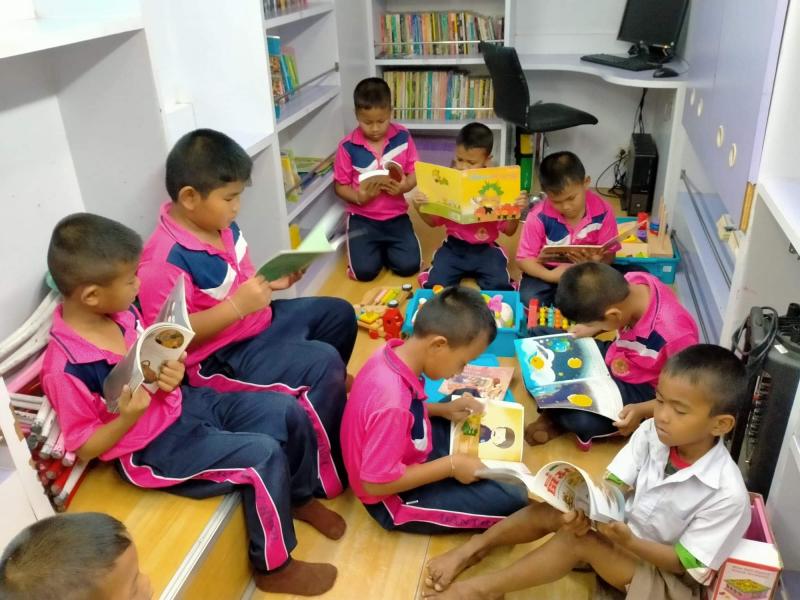 15. กิจกรรม​ส่งเสริมการอ่านโรงเรียน​บ้านไตรตรึงษ์