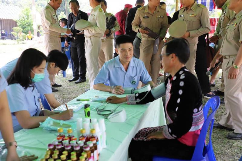 3. ร่วมรับองคมนตรี ติดตามตรวจเยี่ยมโครงการอันเนื่องมาจากพระราชดำริ พื้นที่จังหวัดกำแพงเพชร