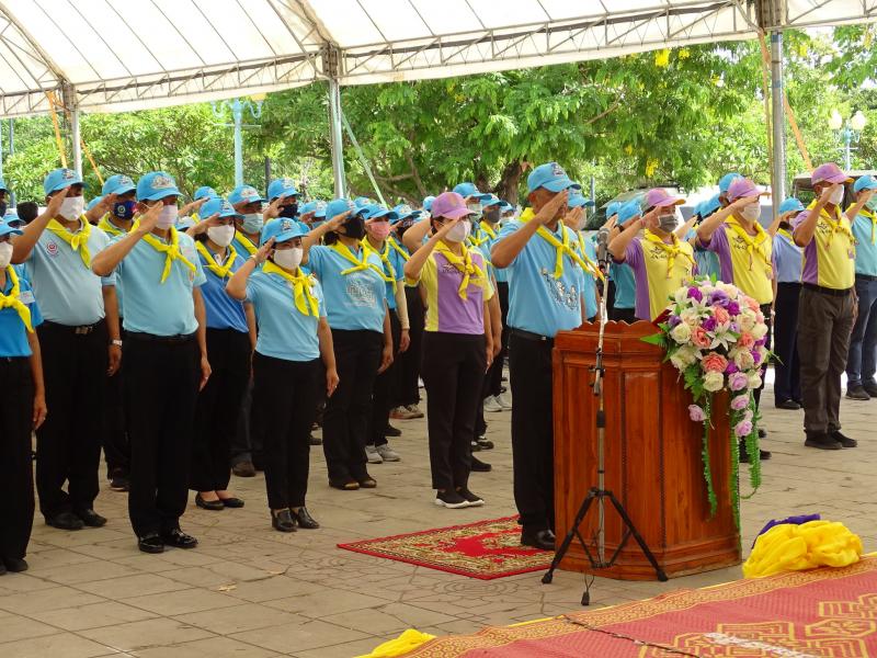 31. สำนักงาน กศน. จังหวัดกำแพงเพชร ร่วมกิจกรรมเฉลิมพระเกียรติ สมเด็จพระนางเจ้าสิริกิติ์ พระบรมราชินีนาถ พระบรมราชชนนีพันปีหลวง