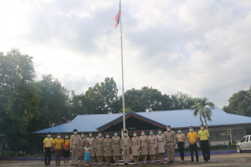 18. กิจกรรมเชิญธงชาติไทยและร้องเพลงชาติไทย เพื่อซักซ้อมความเข้าใจในการปฏิบัติหน้าที่ของตน การทำงานร่วมกัน 